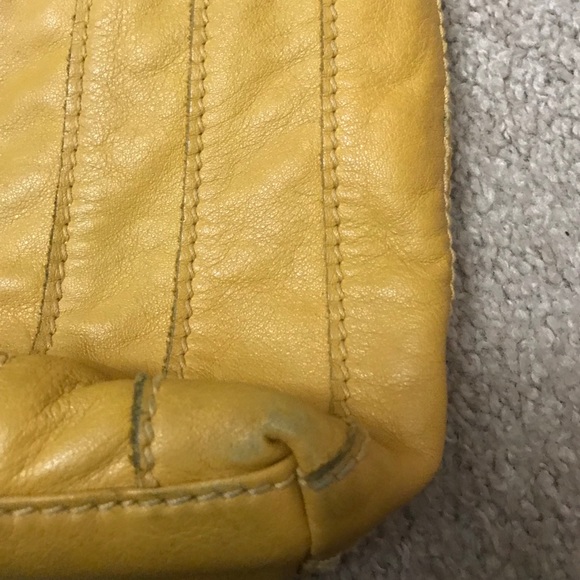 🚫SOLD🚫Tignanello Golden Yellow Adjustable Crossbody - Picture 7 of 8